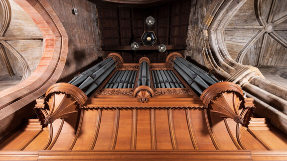 Pipe organ humidity control